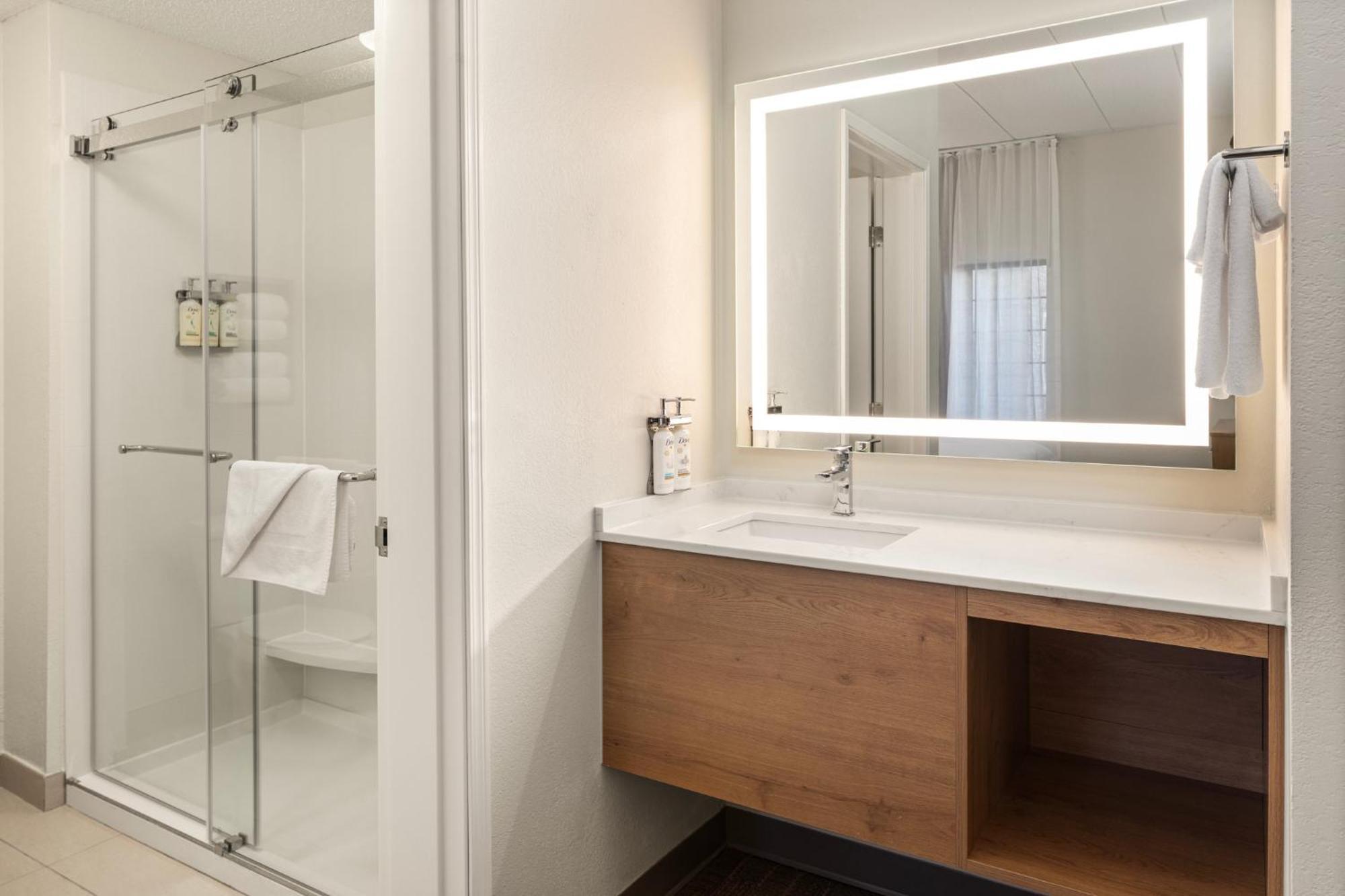 Staybridge Suites Minneapolis-Maple Grove By Ihg Экстерьер фото
