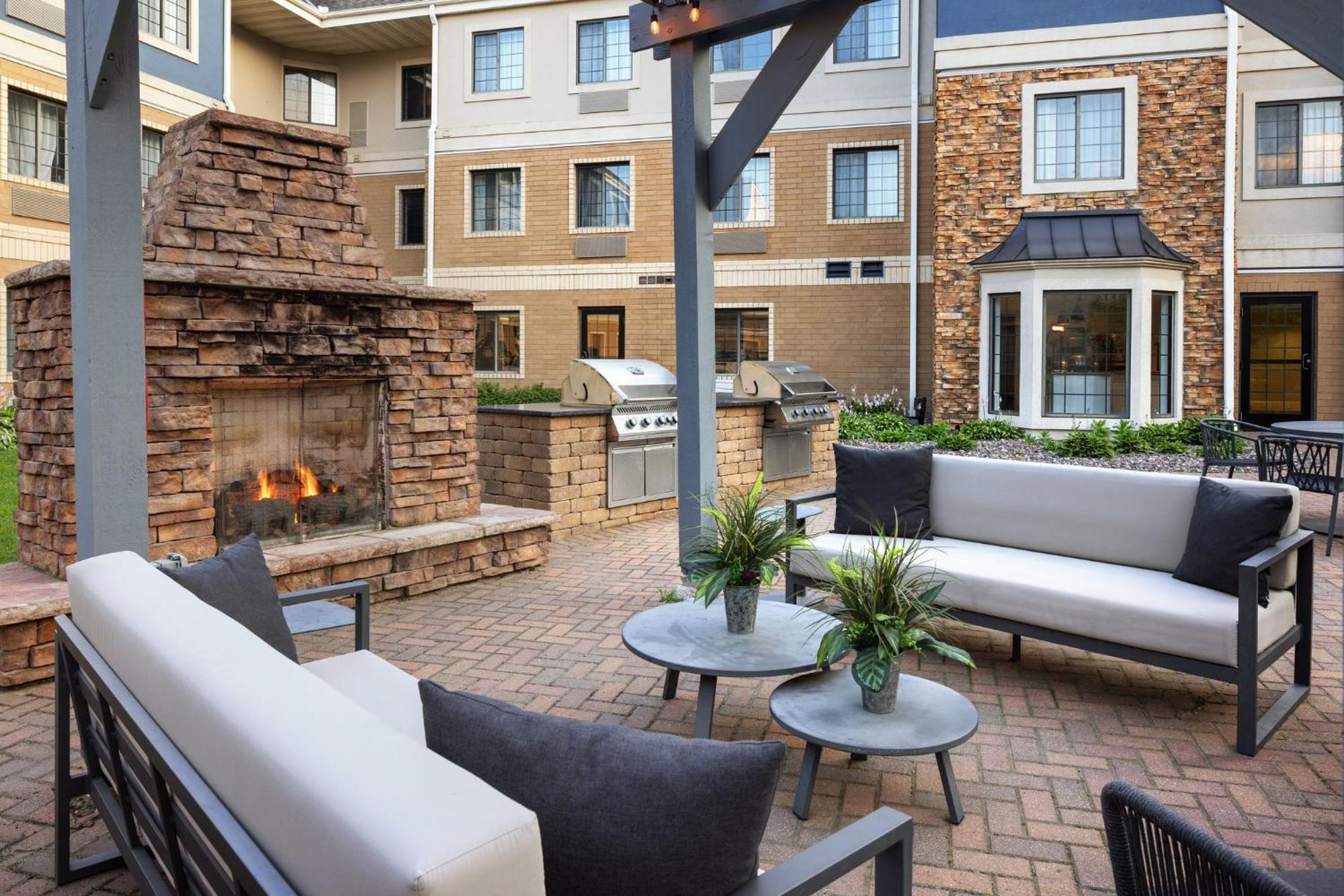 Staybridge Suites Minneapolis-Maple Grove By Ihg Экстерьер фото