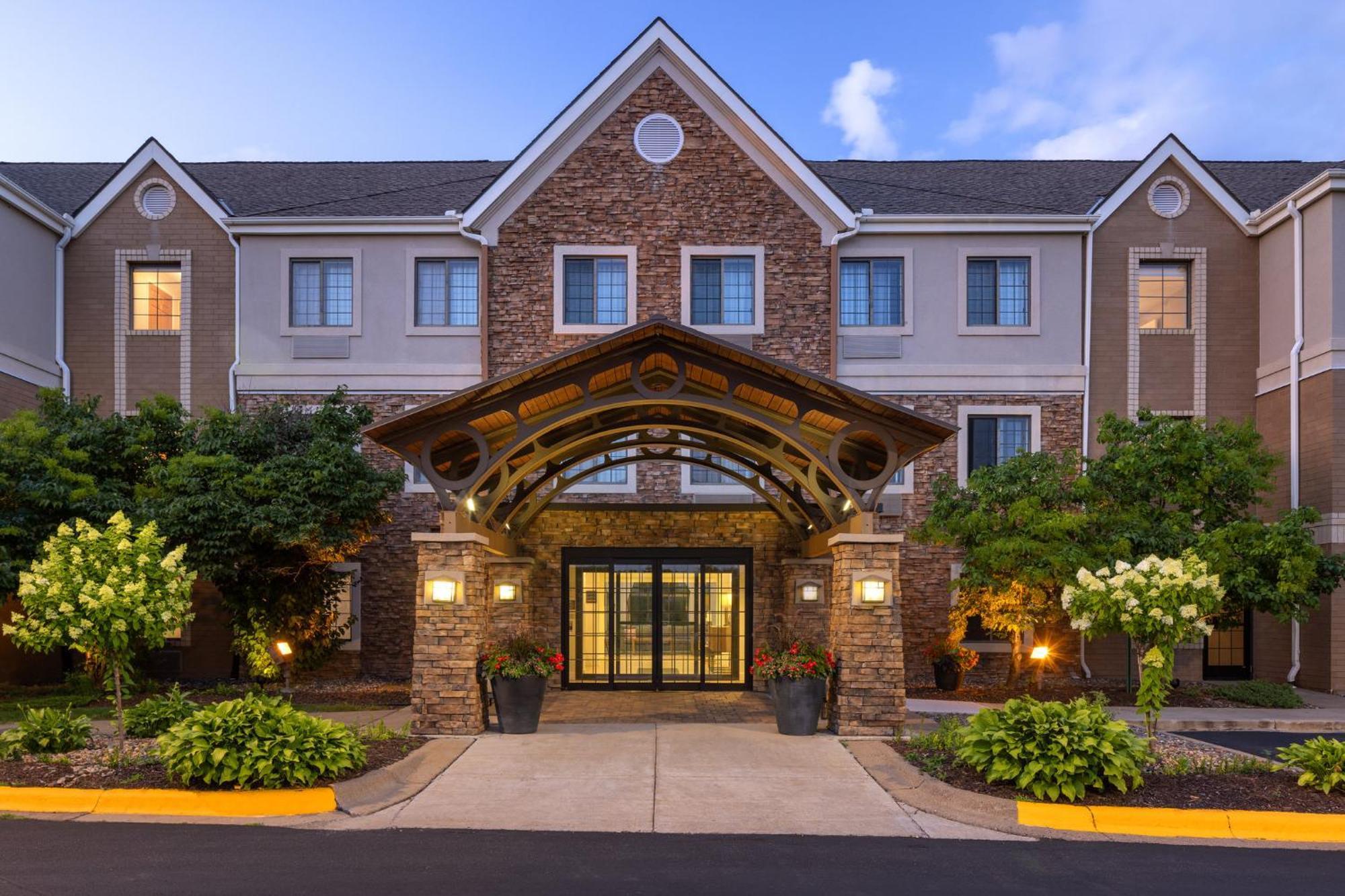 Staybridge Suites Minneapolis-Maple Grove By Ihg Экстерьер фото